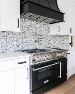 PATTERN BACKSPLASH